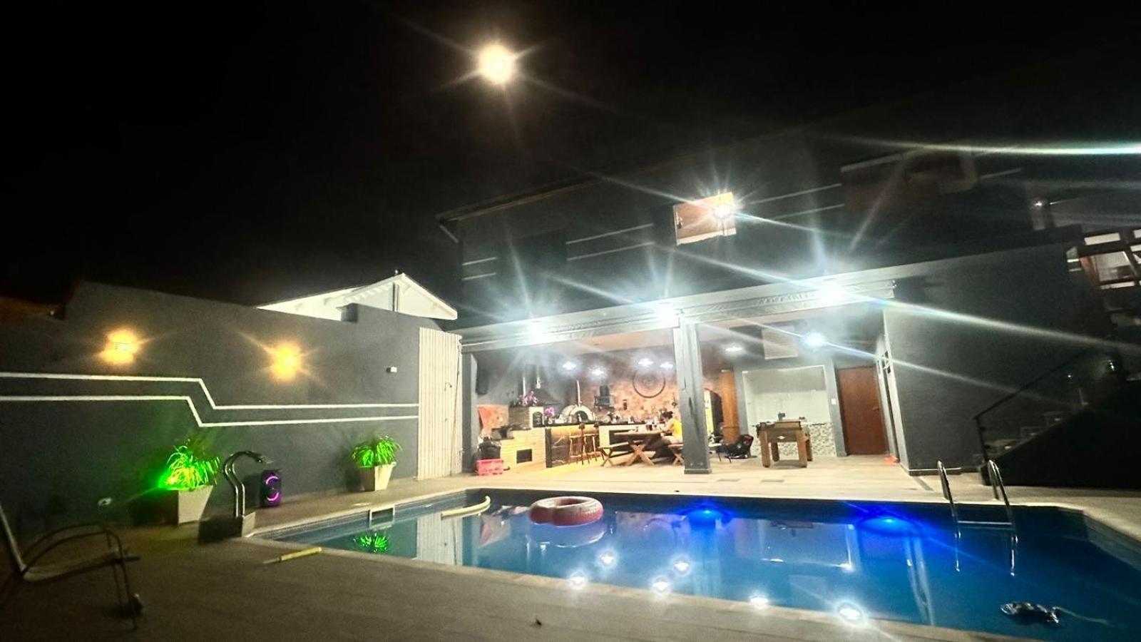 Chacara Gama Em Condominio Igarata-Sp - Jacuzzi Com Hidromassagem, Piscina E Sauna Εξωτερικό φωτογραφία